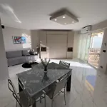 Exclusive Panoramic Sea View In Victoria