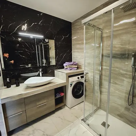 Апартаменти Exclusive Panoramic Sea View In Victoria *