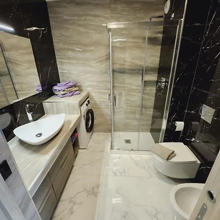 Apartment Exclusive Panoramic Sea View In Victoria *