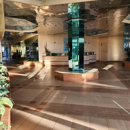 Exclusive Panoramic Sea View In Victoria Apartament