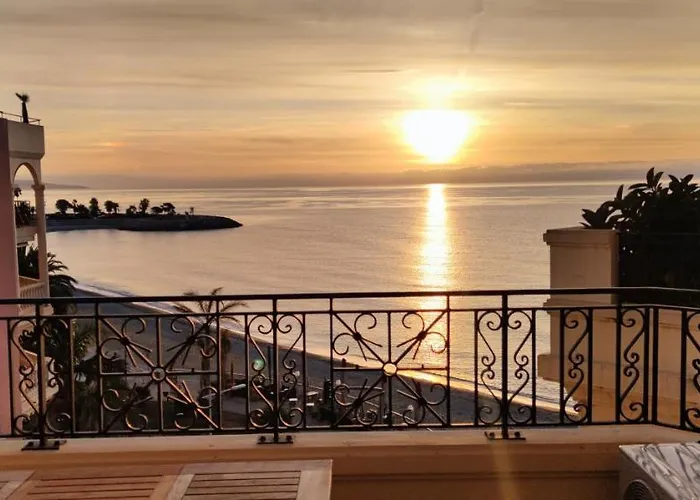 Exclusive Panoramic Sea View In Victoria *