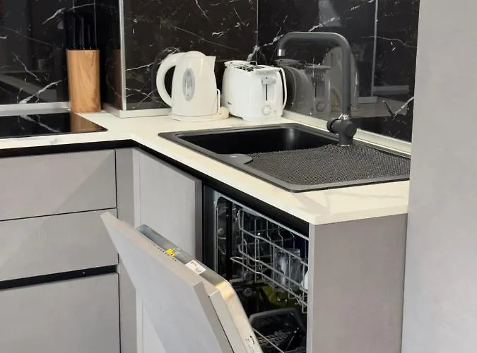 Exclusive Panoramic Sea View In Victoria Apartament *